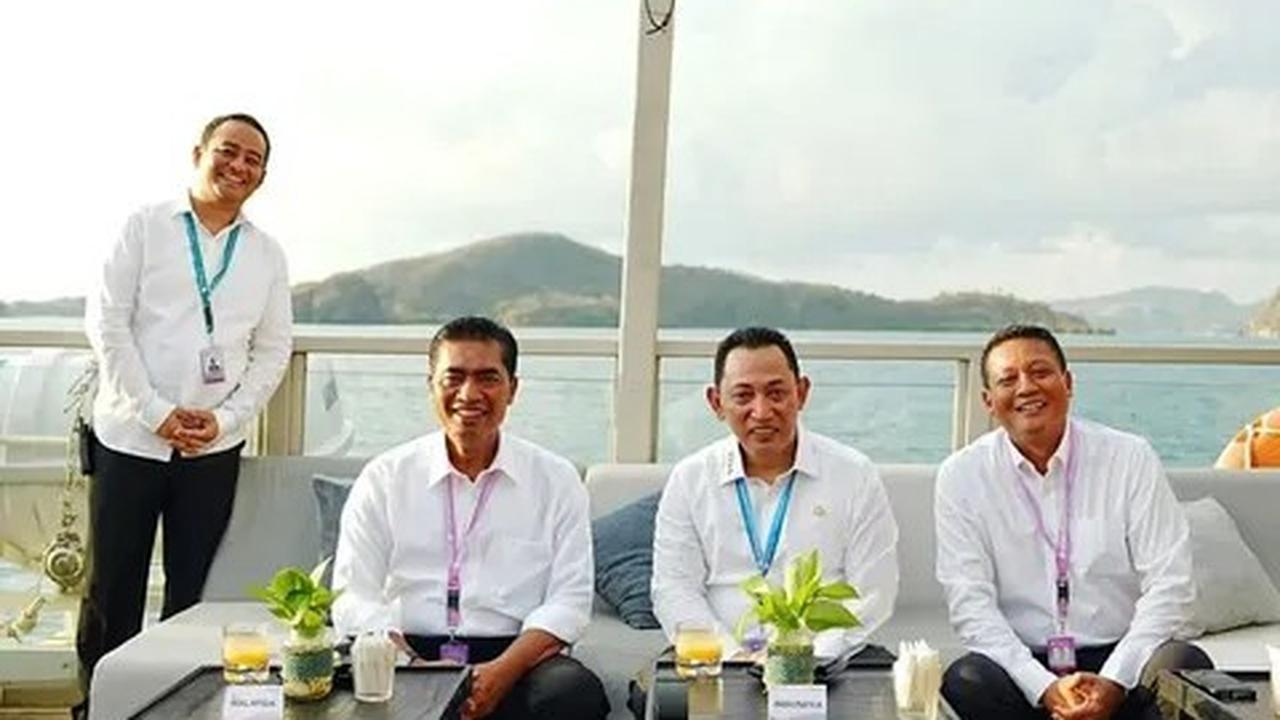 Resmi Jadi Ajudan Prabowo dari Polri, Intip Sosok Ahrie Sonta Nasution yang Curi Perhatian