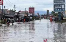 Jalan Lintas Sumatera di Bengkulu Ditutup Akibat Banjir, BMKG Peringatkan Cuaca Ekstrem