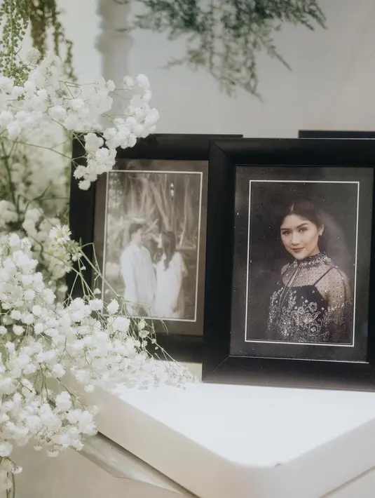 [Instagram/thebridestory]