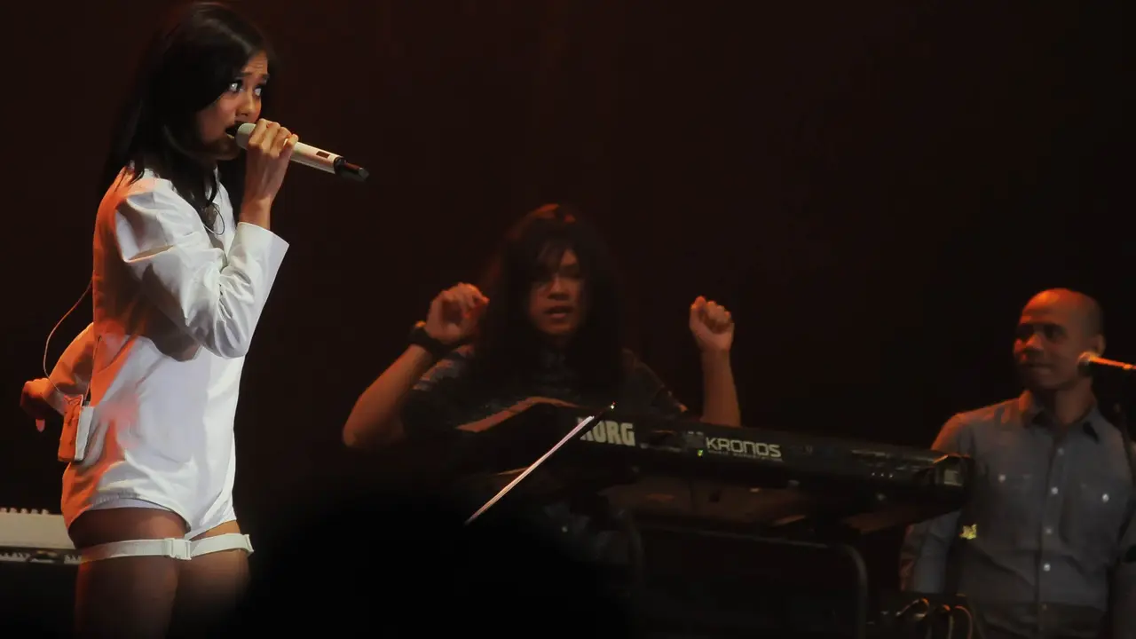 Agnes Monica