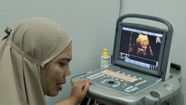 Tak Pandang Pasien BPJS Kesehatan atau Bukan, Bidan Salabiah Melayani dengan Maksimal