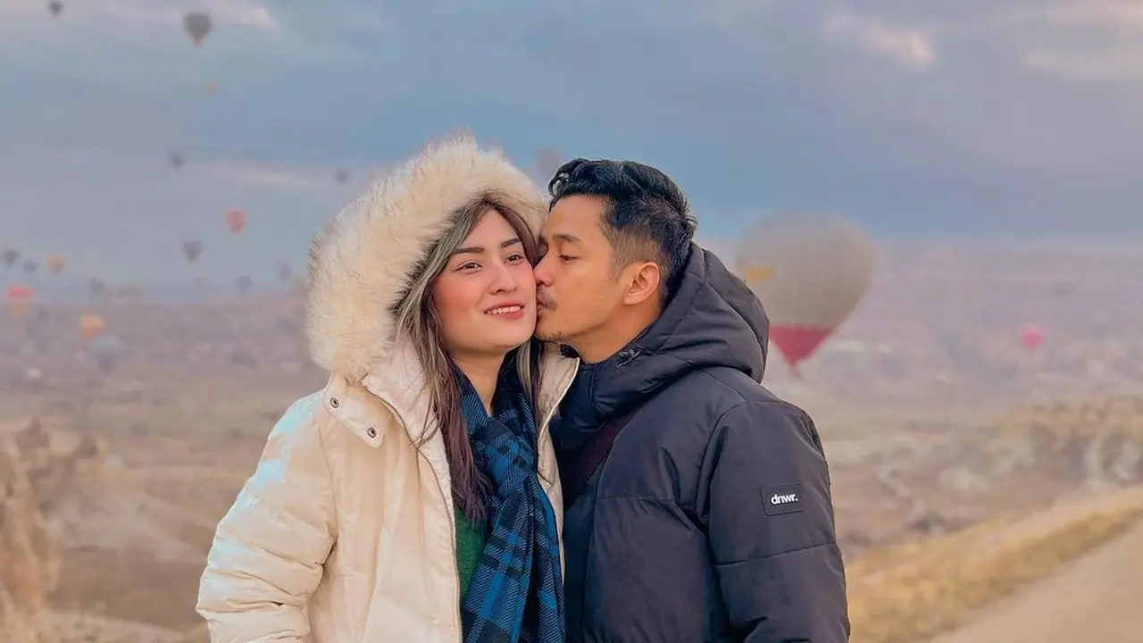 [Fimela] Adly Fairuz dan Angbeen Rishi