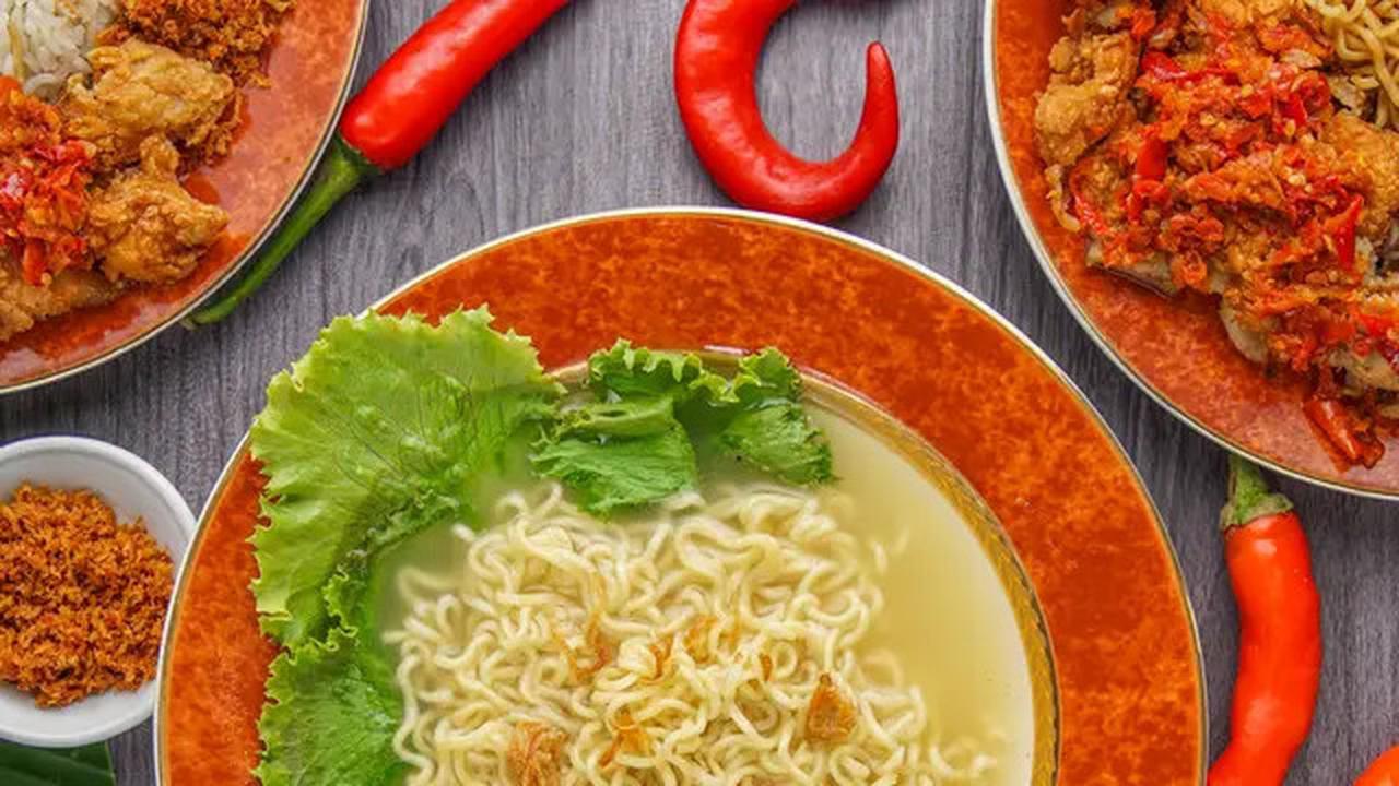 Cara Tepat Rebus Mie Telur Agar Tidak Menggumpal dan Lengket