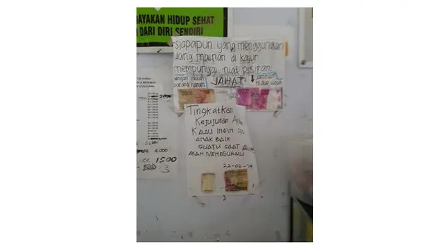 Tulisan Kocak di Kantin Kejujuran Ini Bikin Senyum-Senyum