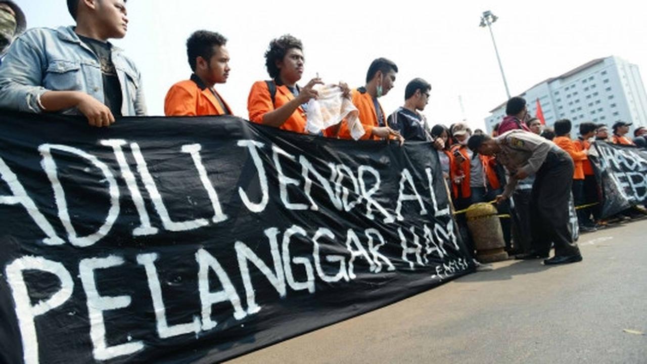 Puluhan mahasiswa gelar demo peringati 16 tahun tragedi Semanggi