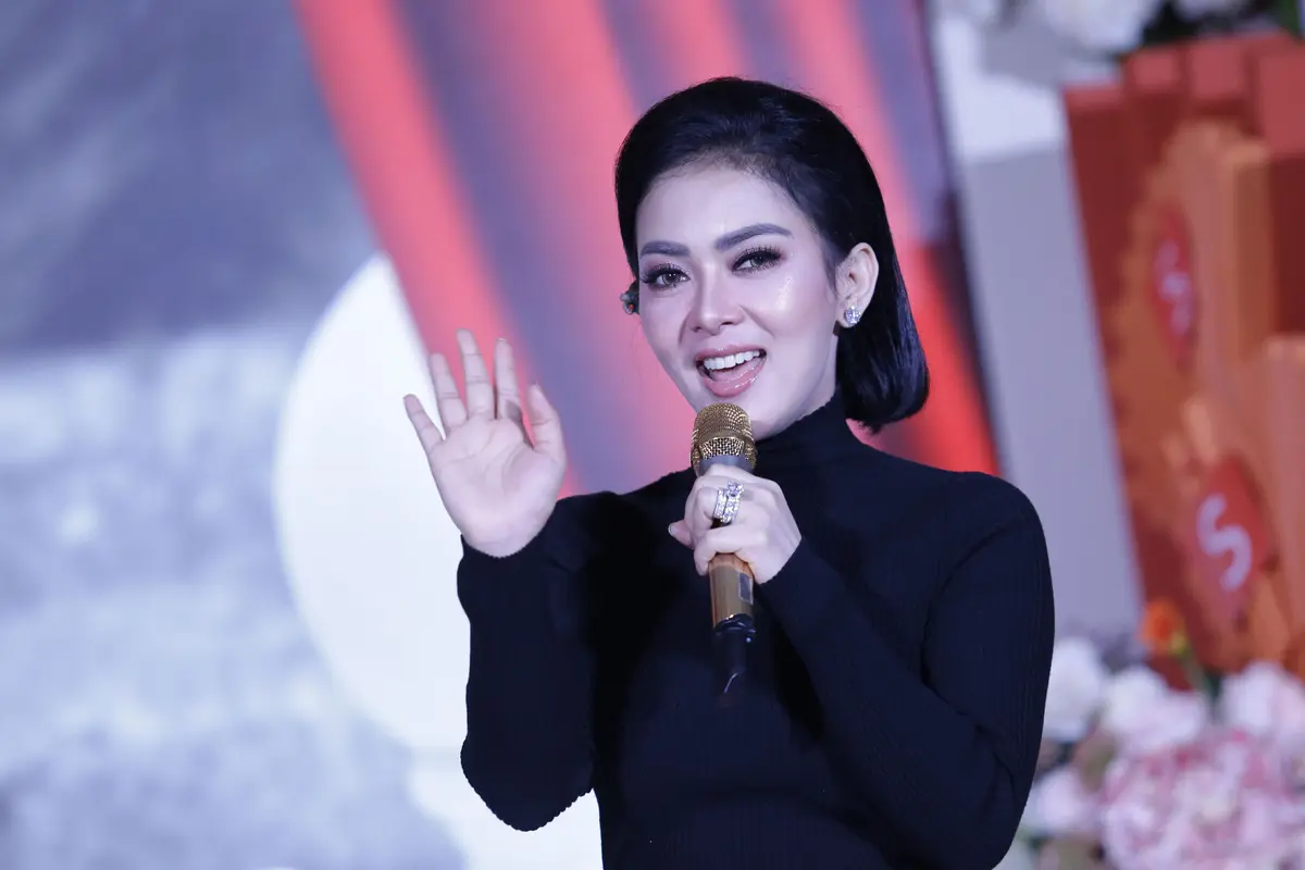 [Fimela] Syahrini