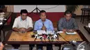 Gugatan mereka tujukan kepada Ketua Umum Partai Golkar Aburizal Bakrie dan menuntut ganti rugi senilai Rp 1 triliun, Jakarta, Rabu (20/8/2014) (Liputan6.com/Miftahul Hayat)