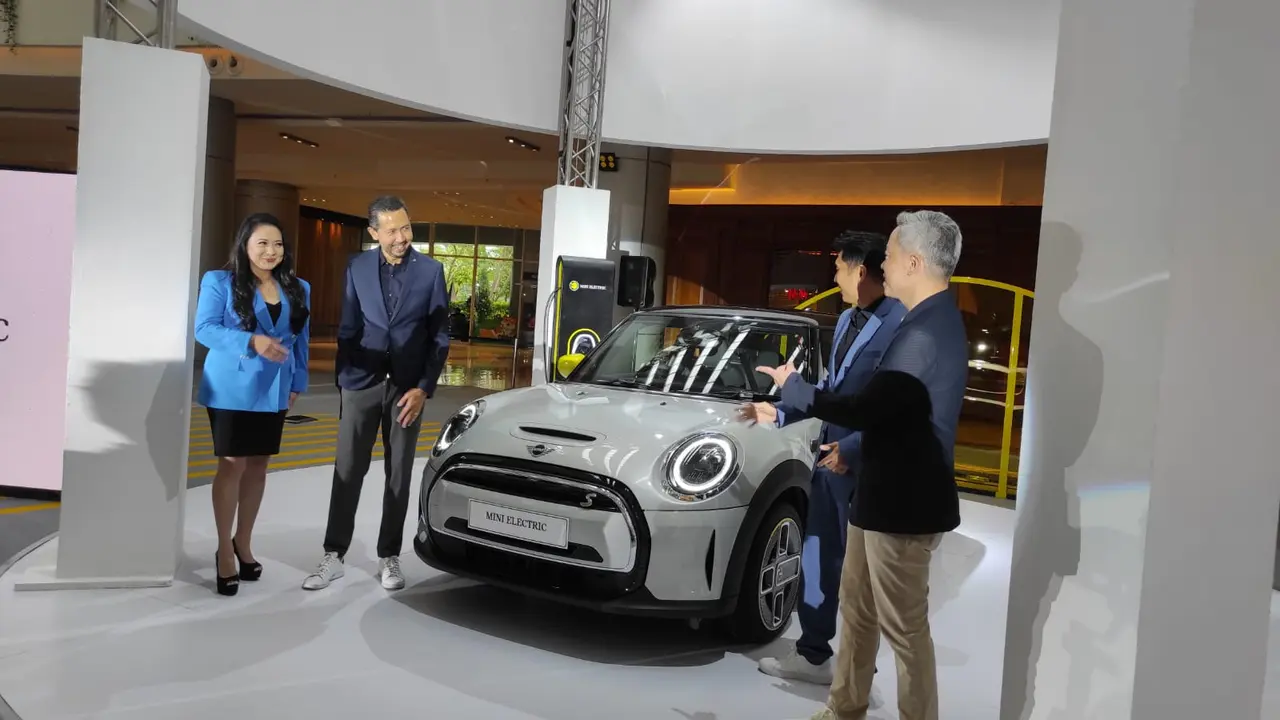 MINI Electric Resmi Mengaspal di Indonesia (Arief A/Liputan6.com)