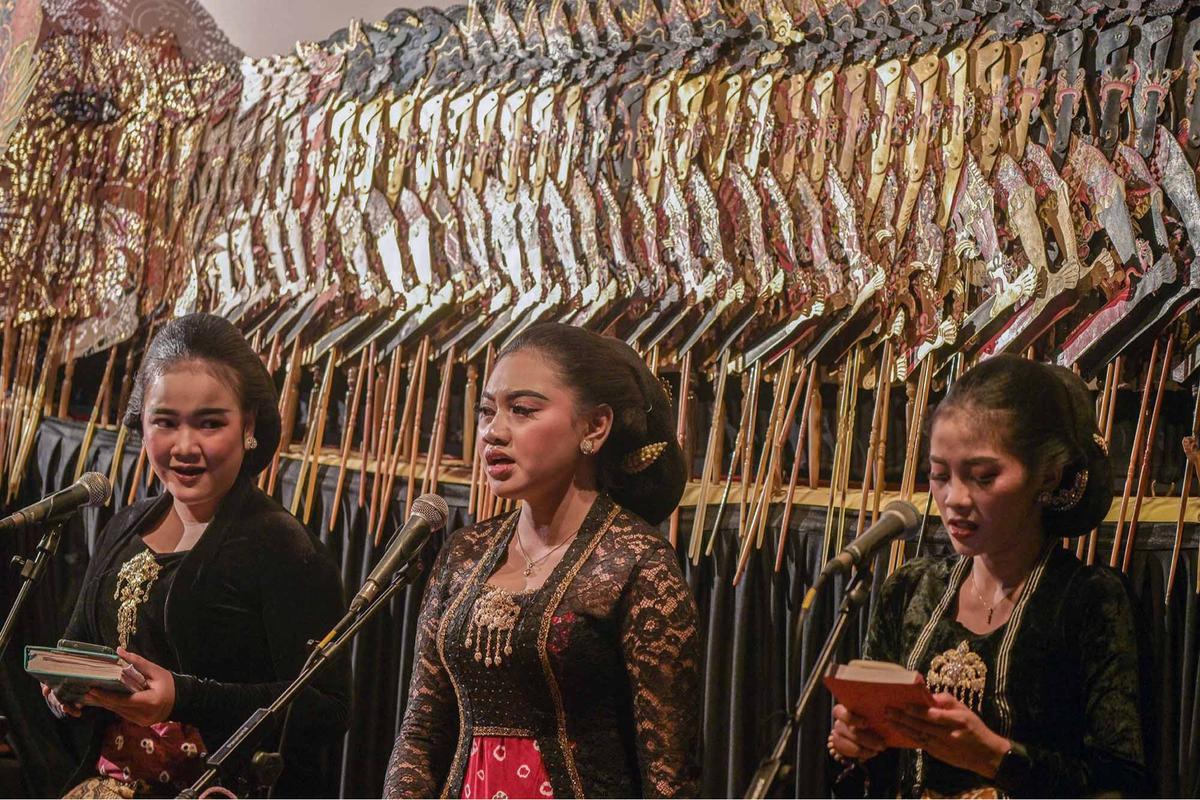 FOTO: Pentas Dalang Muda untuk  Menumbuhkan Rasa Cinta Wayang Kulit kepada Generasi Muda