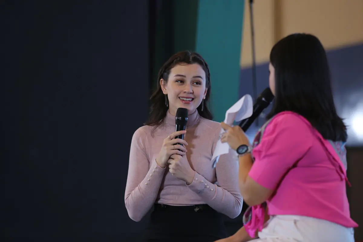 Kimberly Ryder Tampil Casual di FIMELA Day, Bercerita Tentang Serial Waktu Kedua