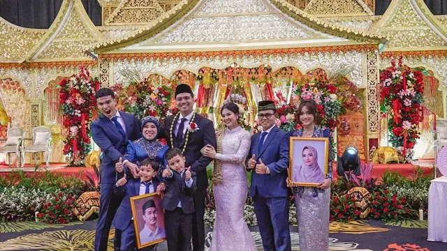 Pernikahan Frans Faisal dan Indah Tri Pertiwi