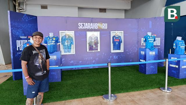 Suasana di Luar Stadion Laga Persib Vs