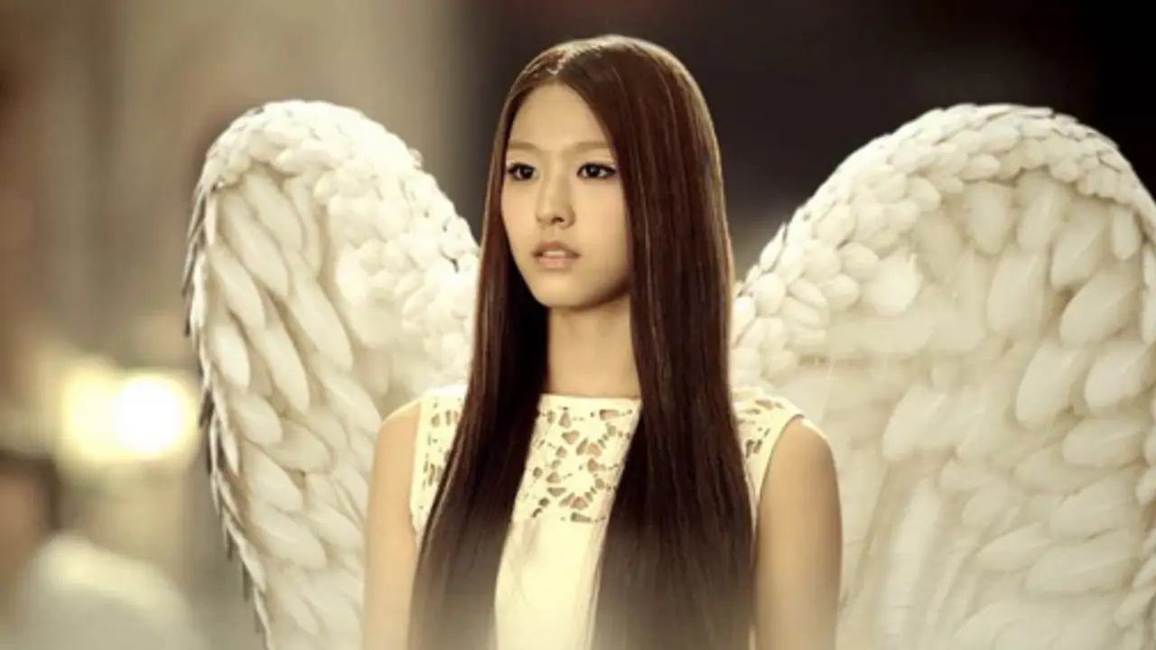 Netizen Sebut Seolhyun AOA Idola yang Bodoh