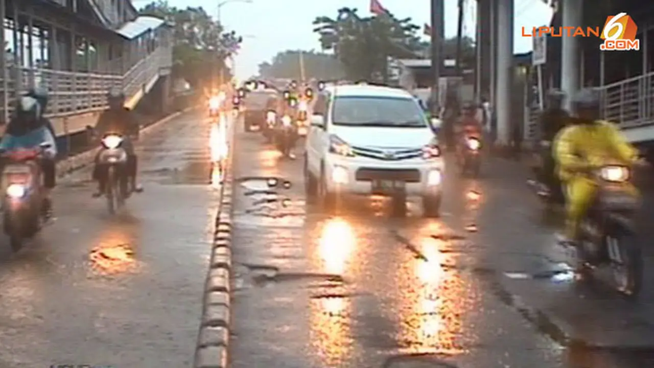 banjir-rawa-buaya-1-140117-b.jpg