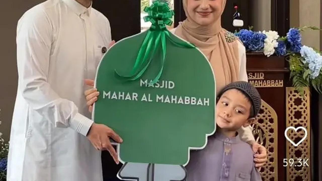 Potret Irish Bella dan Suami Resmikan Masjid Mahar Al-Mahabbah, Diwakafkan untuk Masyarakat