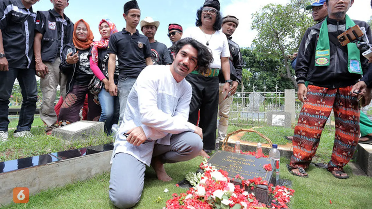 [Bintang] Reza Rahadian