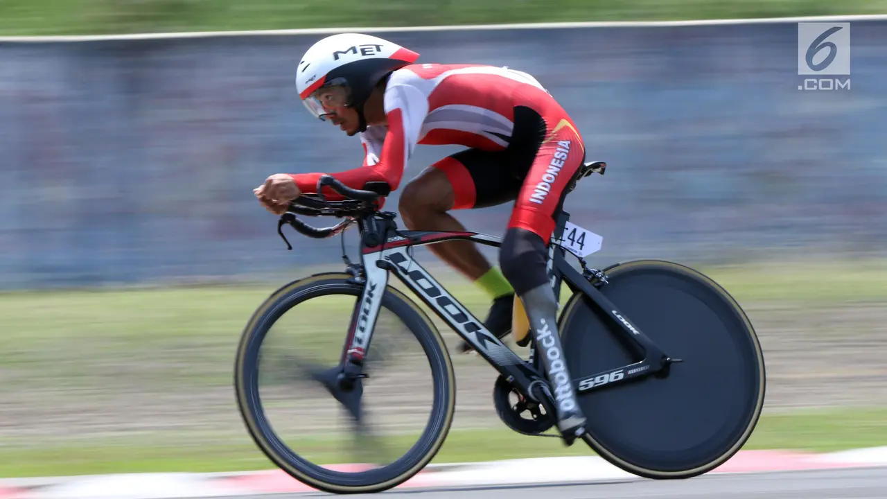 Perjuangan Atlet Para Cycling Indonesia Saat Laga ITT Road Race Asian Games 2018