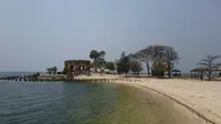 Benteng Martello di Pulau Kelor dari kejauhan. (Liputan6.com/Dinny Mutiah)