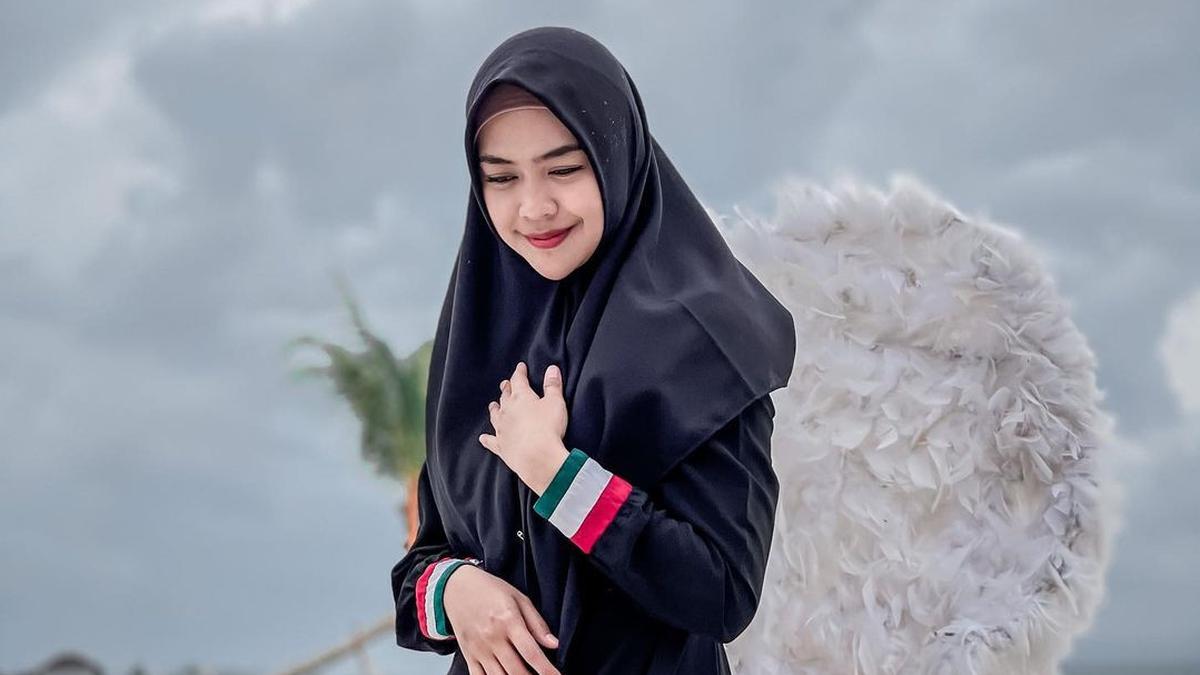 Ria Ricis Diprotes Lagi karena Bikin Vlog Ibunya yang Sakit, Curhat ke ...