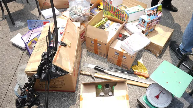 Barang bukti hasil operasi penindakan narkoba di Kampus Ambon dan Boncos