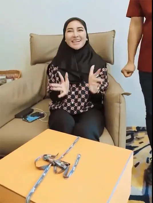 Gilang Widya Permana dan Shandy Purnamasari (Instagram/juragan_99)