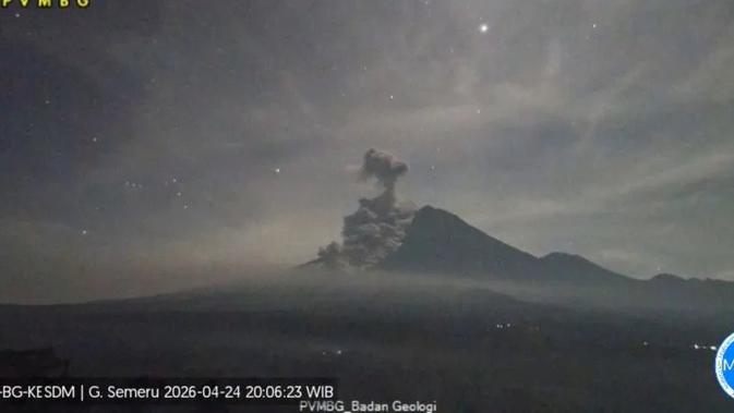 Gunung Semeru Erupsi, Awan Panas Guguran Meluncur hingga 4,5 Km