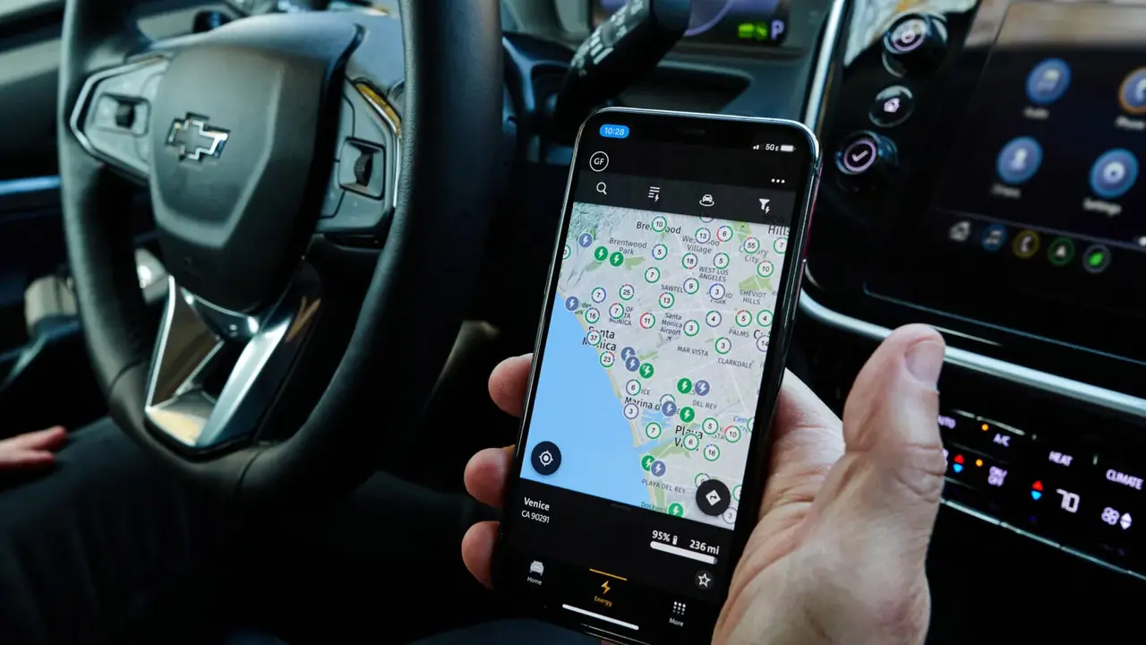 Data Telematika Ponsel Saat Kecelakaan (carscoops)