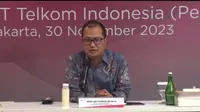 Direktur Strategic Portfolio Telkom Indonesia Budi Setyawan Wijaya saat paparan publik Kamis, 30 November 2023. (Foto: tangkapan layar/Elga N)