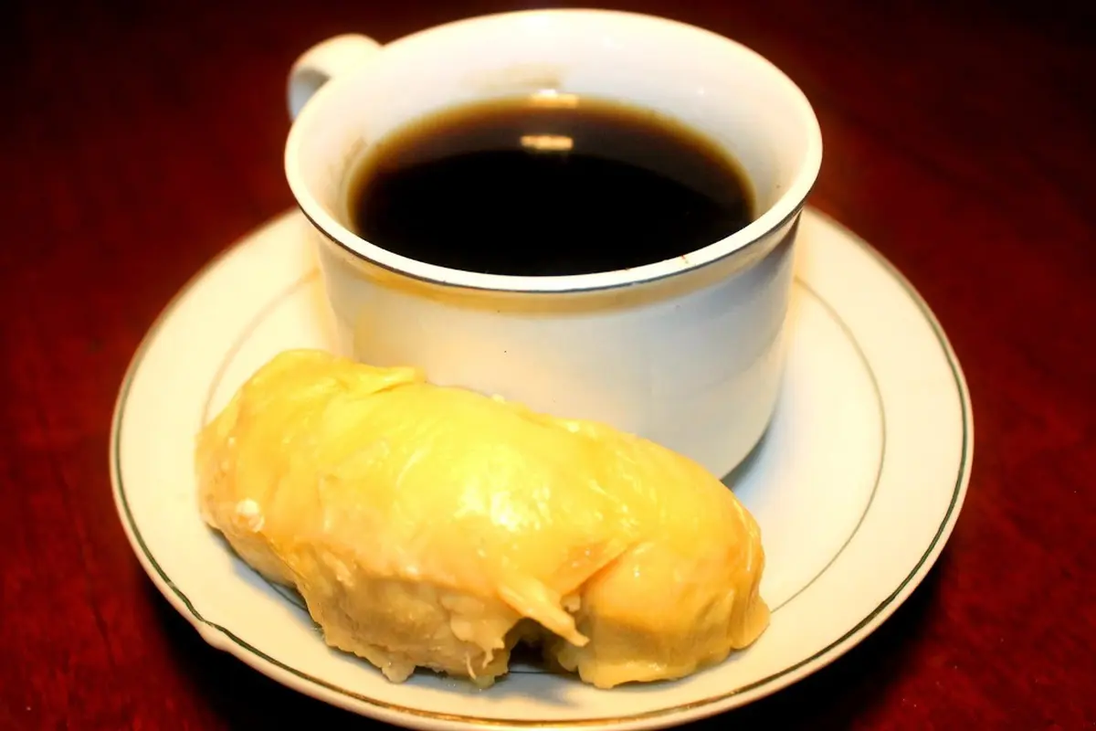 Sensasi Minum Kopi Durian Khas Tanah Air