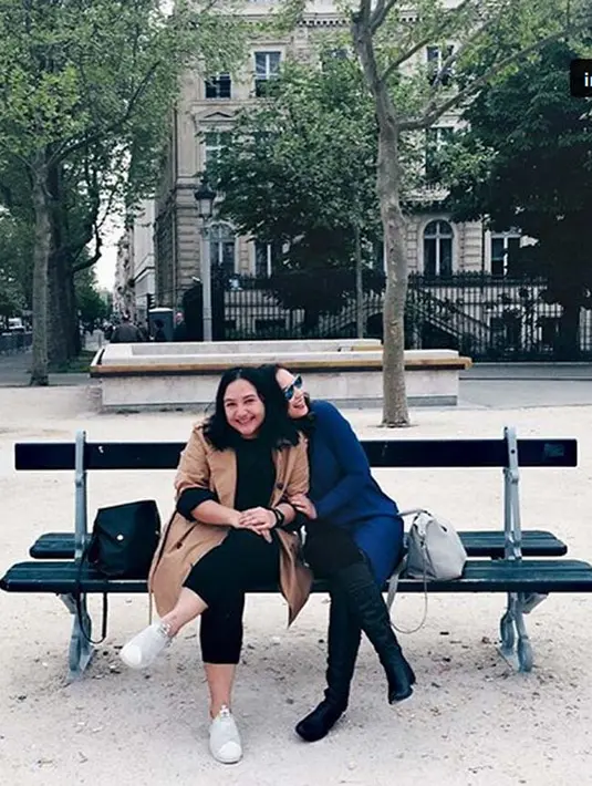 (Instagram/chikabagaskara)