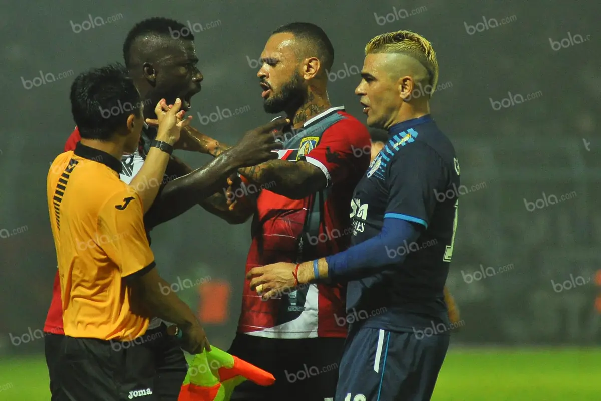 Arema Cronus
