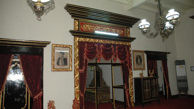 Salah satu sudut Museum Keraton Sumenep. (Dian Kurniawan/Liputan6.com)