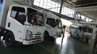 Isuzu meluncurkan truk ringan Elf NLR baru. (Rio/Liputan6.com)