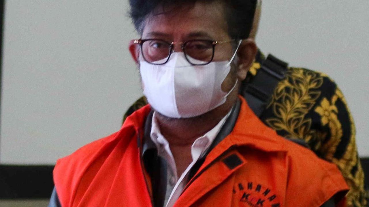 FOTO: Momen Eks Mentan Syahrul Yasin Limpo Ditahan KPK, Pakai Rompi Oranye dan Tangan Diborgol