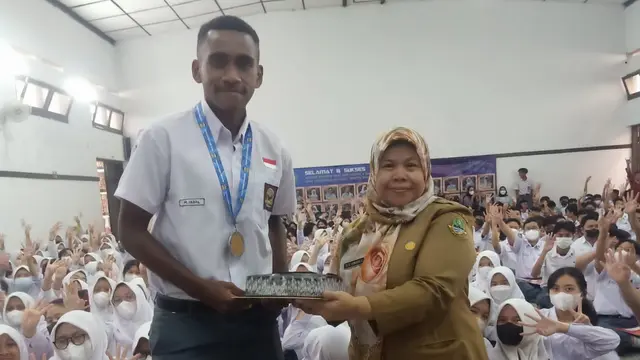 Bintang Timnas Indonesia Muhammad Iqbal Gwijangge