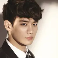 Minho SHINee (Bintang Pictures)