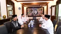 Menyambut Prabowo, Jokowi ditemani Ibu Negara bersama Gibran Rakabuming, Kaesang Pangarep, dan Erina Gudono. (Foto: Dok. Instagram @jokowi)