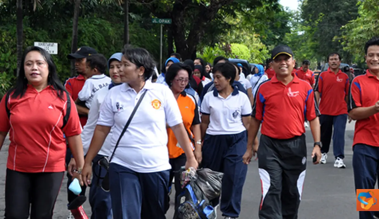 Citizen6, Surabaya: Kegiatan ini bertujuan untuk mempererat jalinan hubungan kekeluargaan, memupuk jiwa kebersamaan dan menciptakan kegembiraan ditengah-tengah keluarga besar Denintel Pasmar-1. (Pengirim: Budi Abdillah)