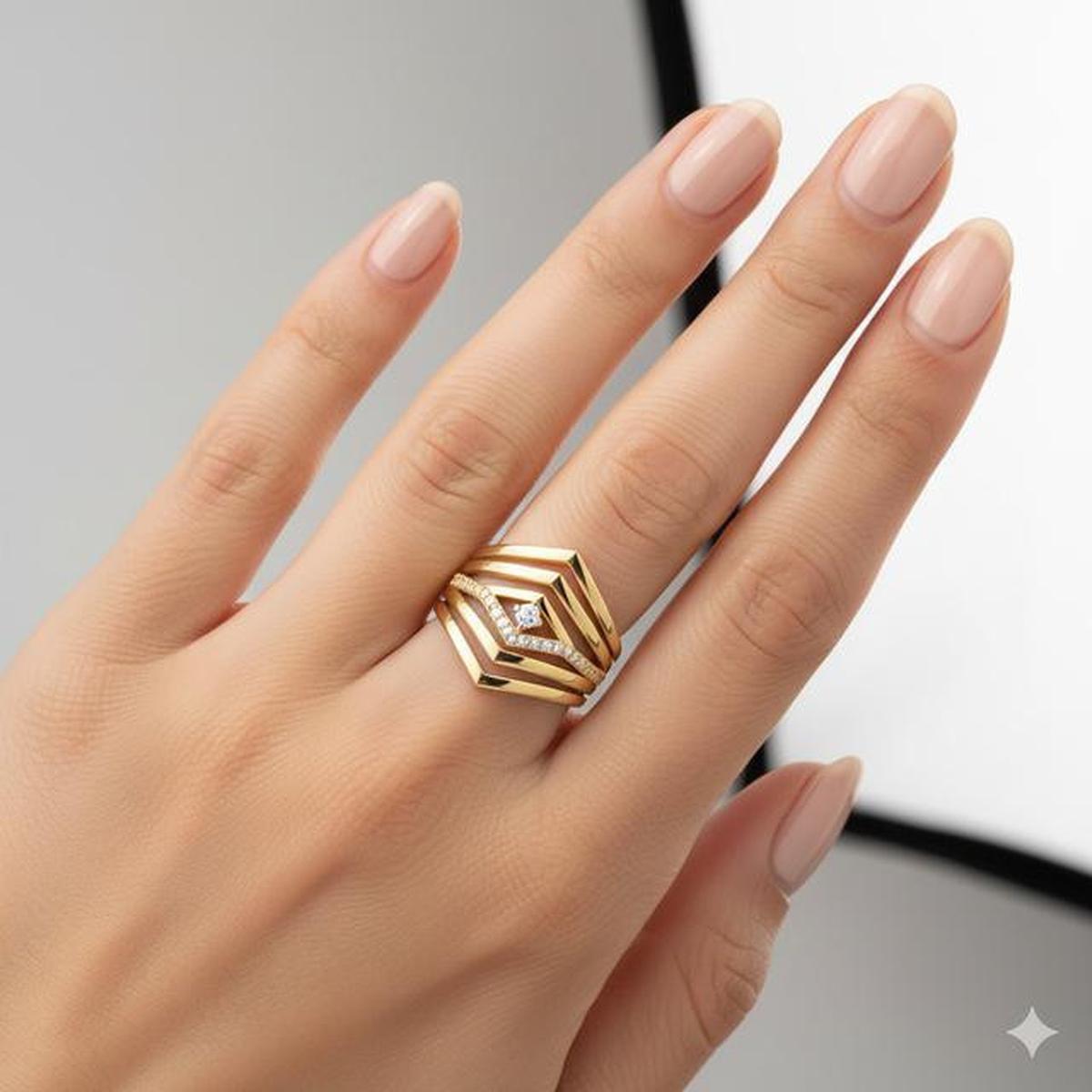 7 Cincin Model Zigzag yang Sedang Tren, Desain Unik untuk Gaya Elegan 2025