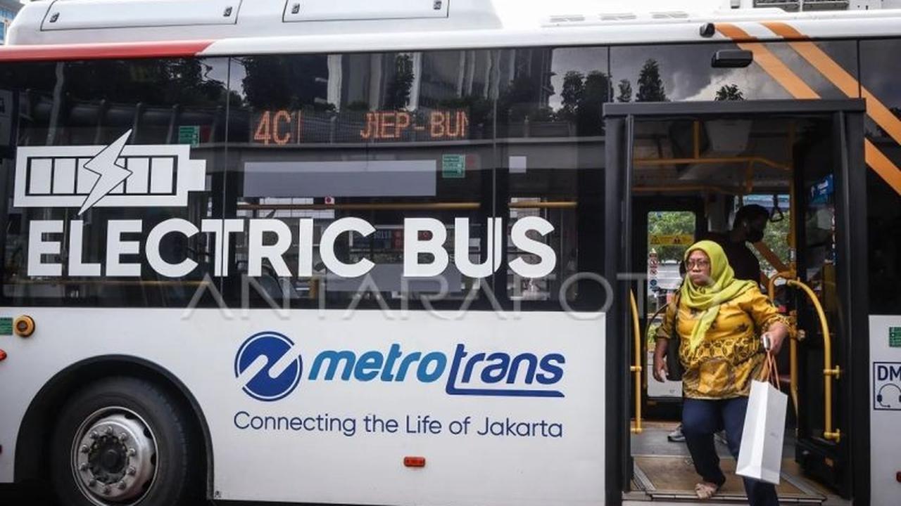Desakan untuk Efek Jera Pelaku Pelecehan Seksual di Transjakarta