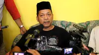 Jari, warga Jombang mengaku sebagai pnerus Nabi Isa (Liputan6.com/Dian Kurniawan)