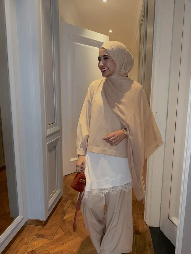 Zaskia Sungkar (instagram.com/zaskiasungkar15)