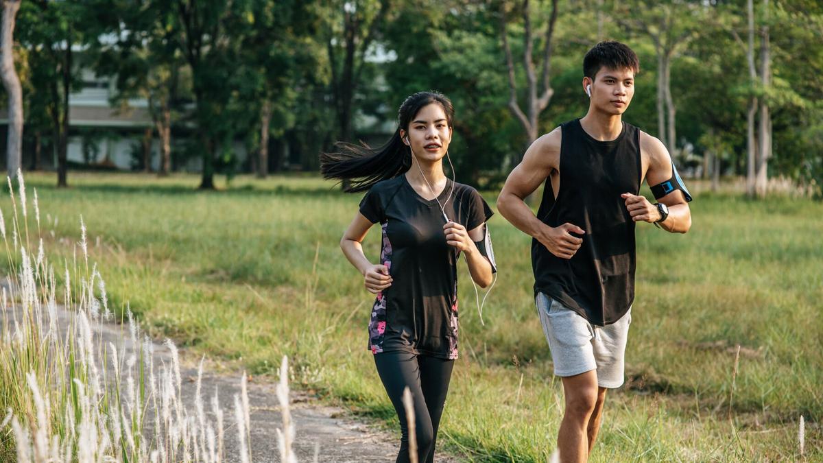 Waspada Berat Badan Naik Setelah Lebaran? Atasi dengan Cara Ini