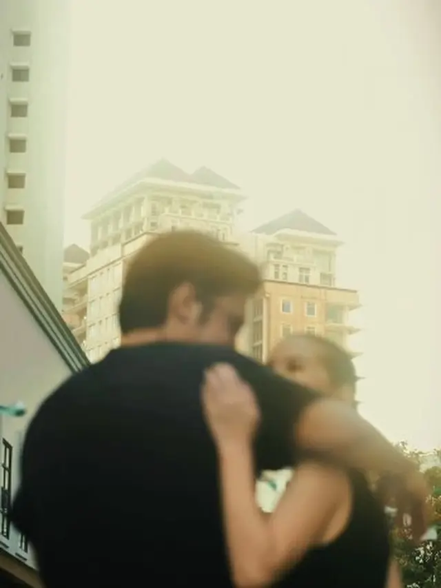 [Fimela] Sandrinna Michelle dan Junior Roberts