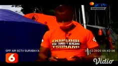 Hari keenam pasca erupsi, Gunung Semeru di Lumajang, Jawa Timur, kembali meluncurkan awan panas guguran dari puncak kawah Jonggring Saloko pada Minggu pagi (6/12).