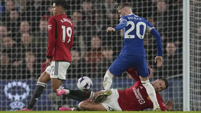 Foto: Mimpi Buruk Itu Bernama Cole Palmer, Chelsea Buat MU Merana di Liga Inggris