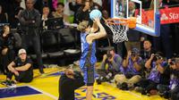 Mac McClung juara kontes slam dunk NBA All-Star 2025 (AFP)