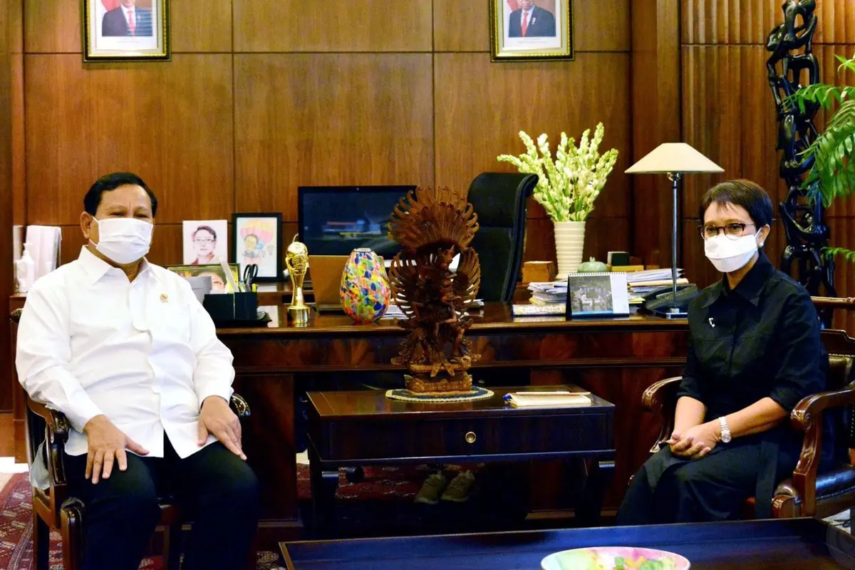 menhan Prabowo menlu Retno