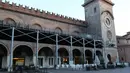 Alun-Alun Erbe di Mantova, Lombardia, Italia pada 8 Maret 2020. Italia memberlakukan isolasi untuk wilayah Lombardia utara dan 14 provinsi di sekitarnya, dalam upaya mengendalikan penyebaran virus corona, kata Perdana Menteri Giuseppe Conte pada Minggu (8/3). (Xinhua/Elisa Lingria)