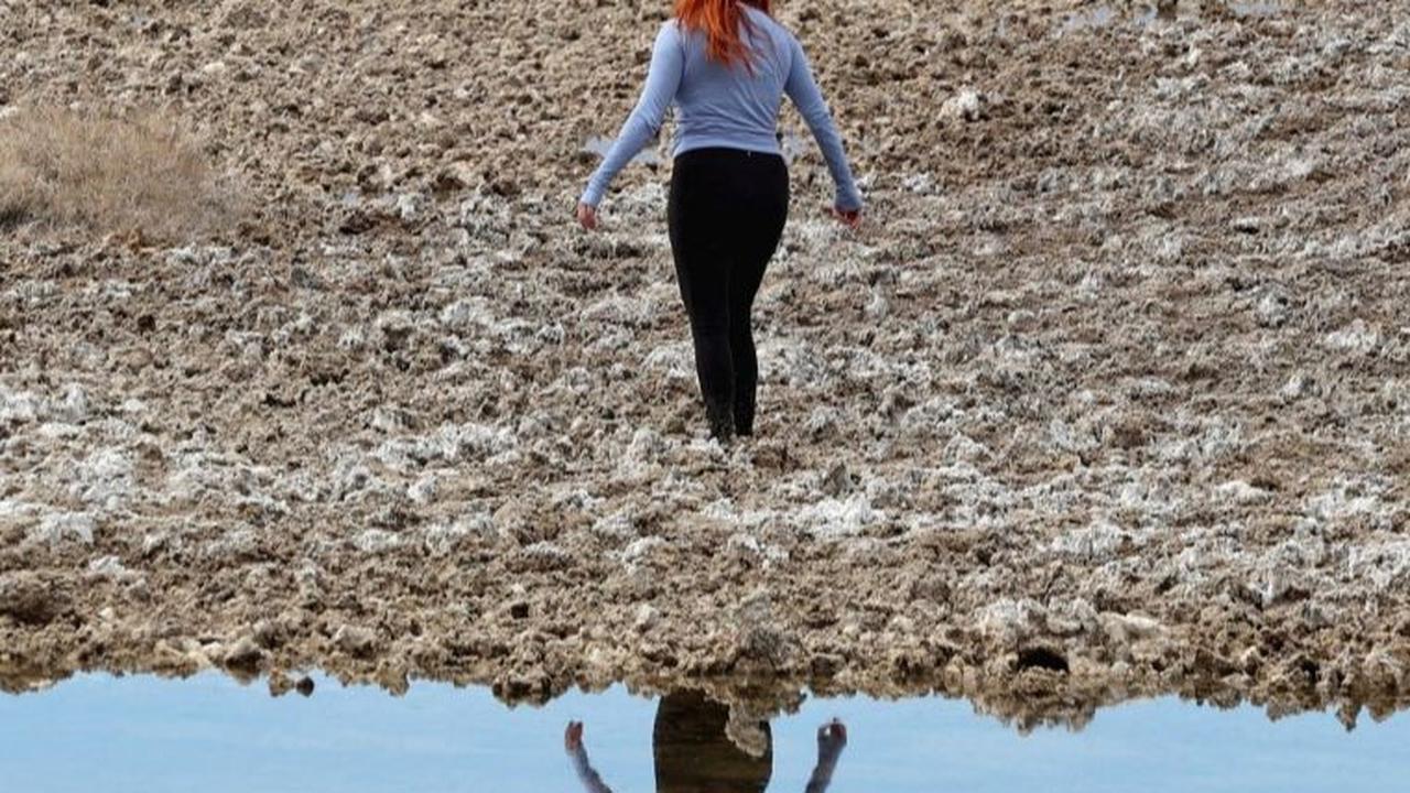 Sebagai informasi Death Valley dikenal sebagai salah satu tempat terkering di Bumi. Foto: REUTERS / Ronda Churchill<br>